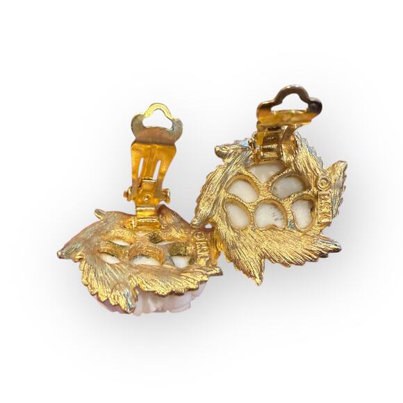 BSK  Vintage Celluloid Rose Clip on Earrings - Picture 3 of 6